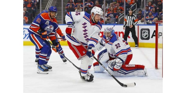 Jonathan Quick tar varje match mer seriöst med New York Rangers